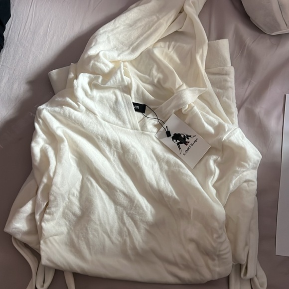 VIN VIN - Picture 2 of 8